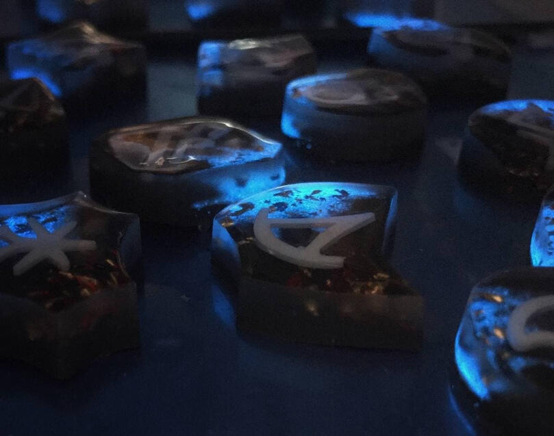 Crystal Exarch (night)