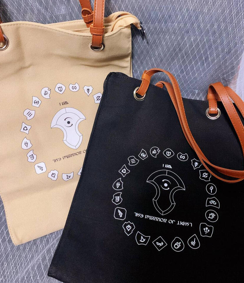 FFXIV - Warrior of Light Leather Strap Tote Bag